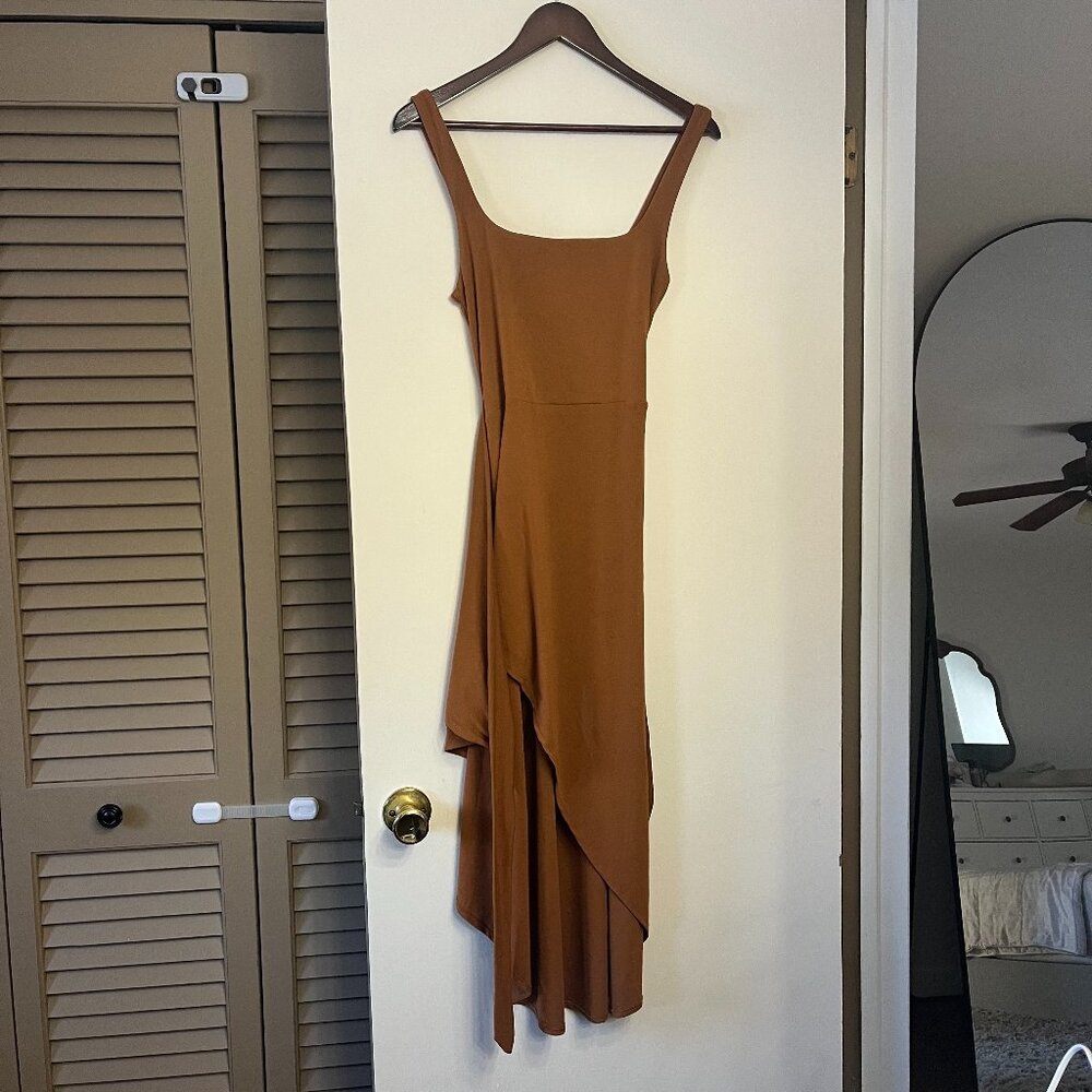 Aritzia Wilfred Saturn midi dress in Rich Chestnut Brown - Picture 6 of 8